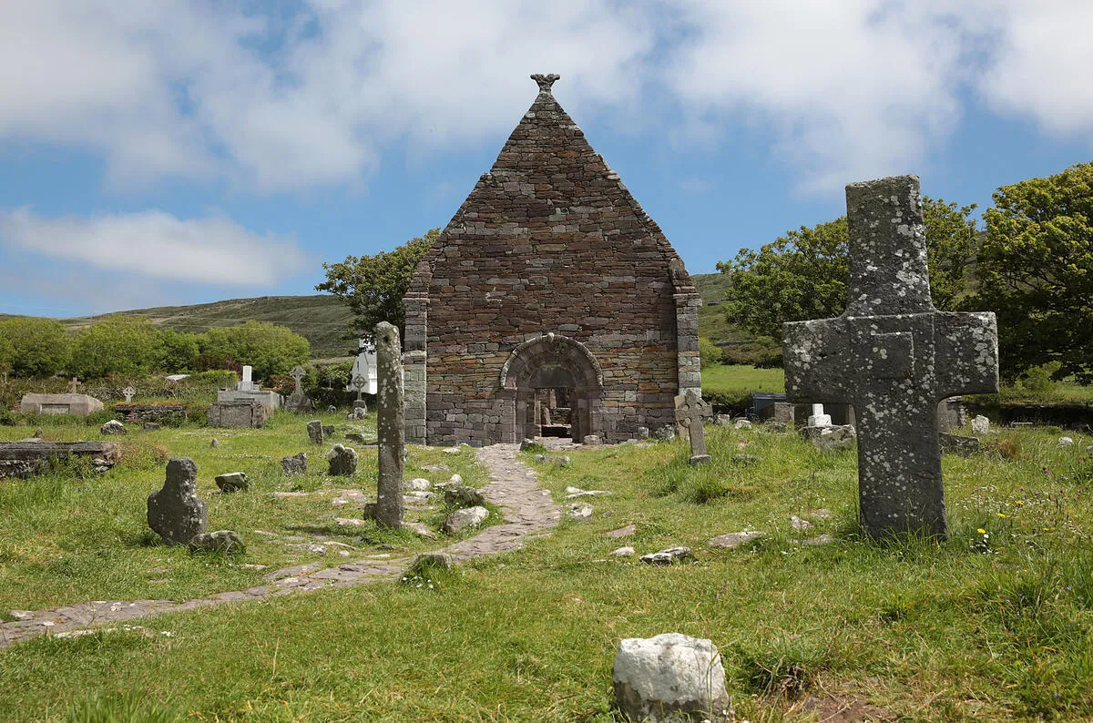 Kilmalkedar Church, Dingle Peninsula, Co Kerry